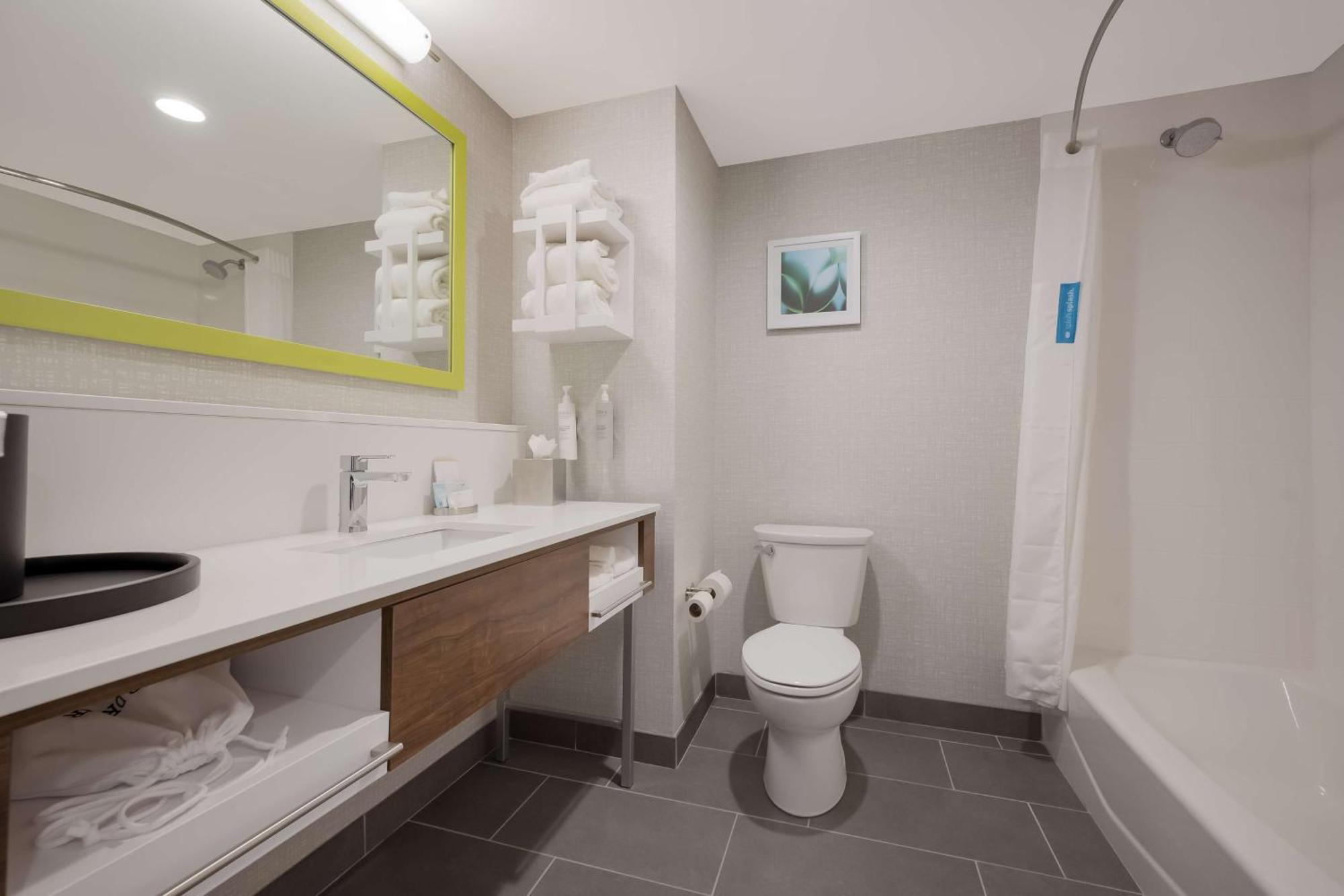Hampton Inn By Hilton Detroit Southfield Bagian luar foto