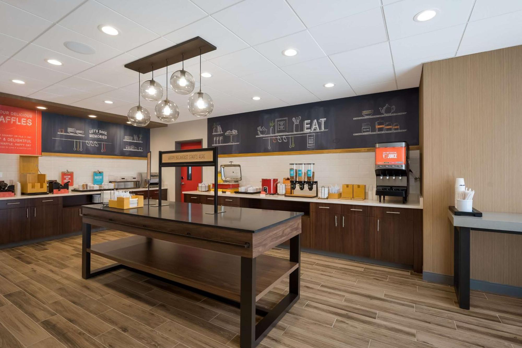 Hampton Inn By Hilton Detroit Southfield Bagian luar foto